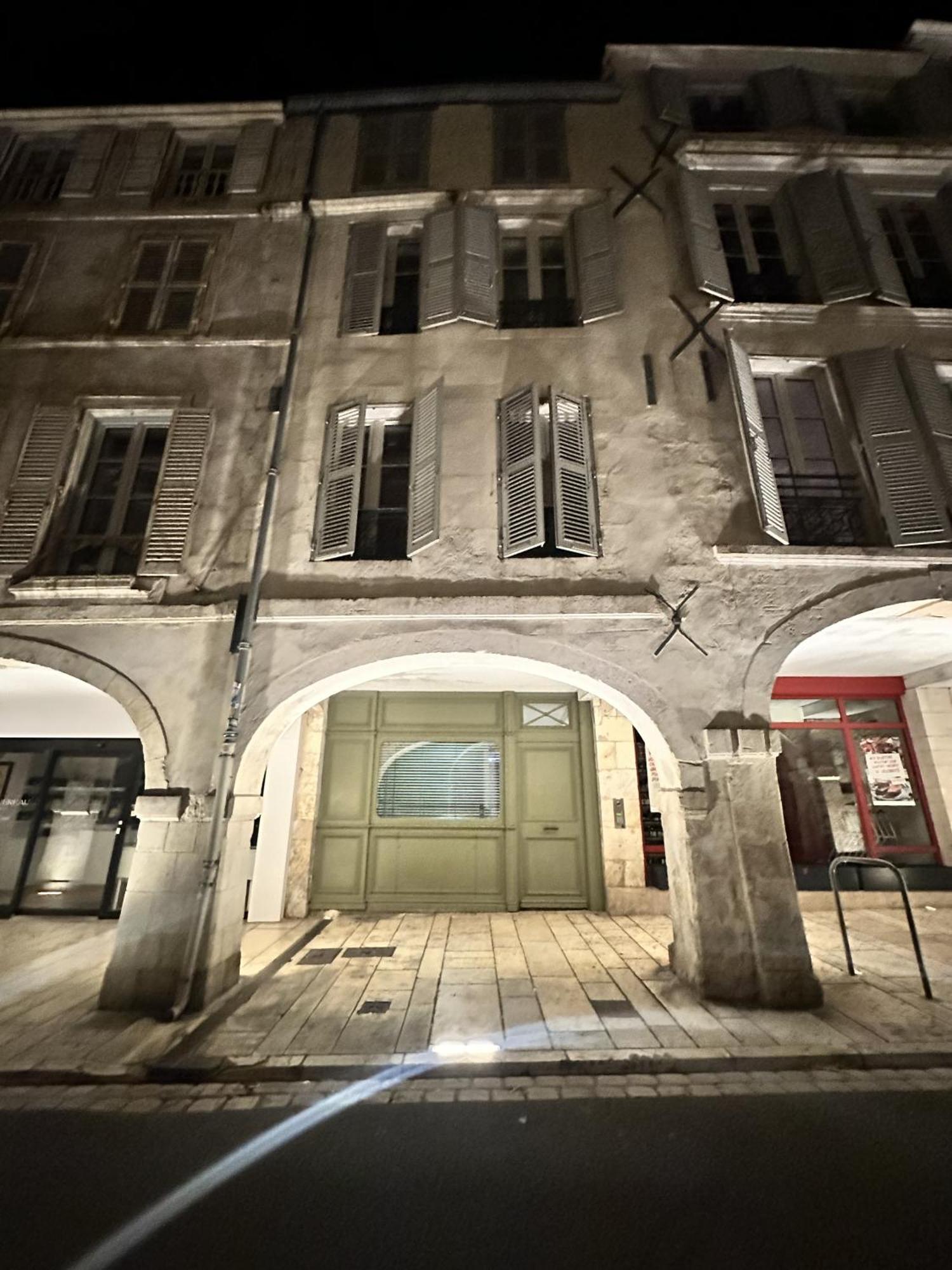 Apartamento Hyper Centre A 80M Du Vieux Marche, T2 Calme Vue Sur Les Toits Rue Du Minage La Rochelle  Exterior foto